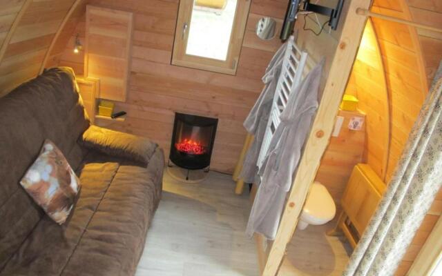 Gîte Chennegy, 1 pièce, 2 personnes - FR-1-543-139