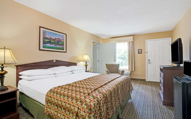 Baymont by Wyndham Smithfield