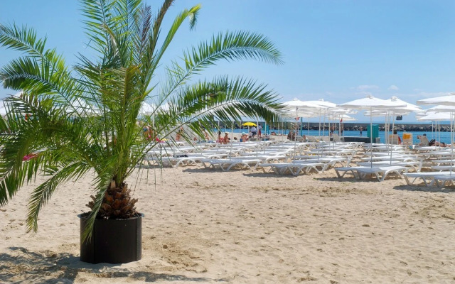 Hotel Lebed