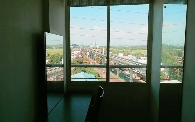 Ez Suites