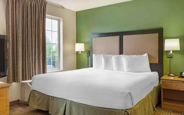 Extended Stay America Suites Boston Marlborough
