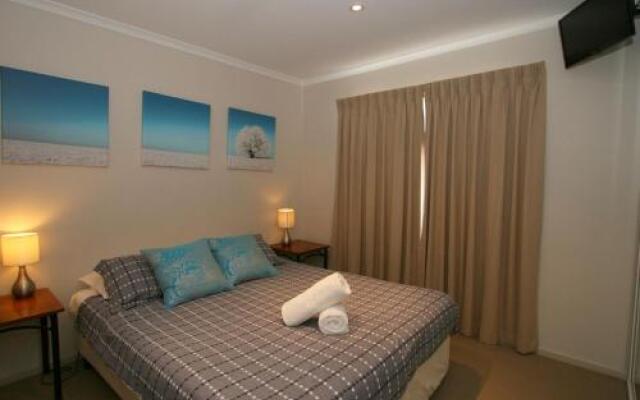 Boronia 5/30 Nettin Circuit