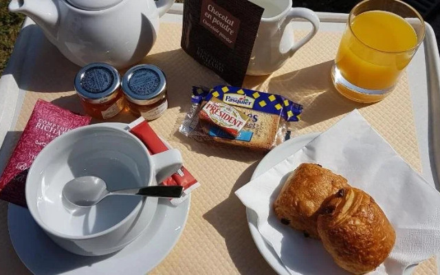 Résidence Services Seniors Domitys - Les Jardins De Reverdy