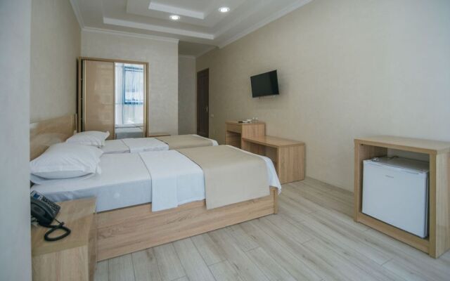 Hotel Batumi Palace