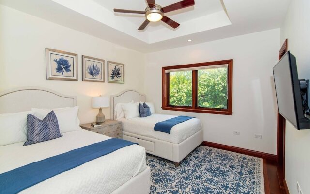 Casa Luna 4 by Grand Cayman Villas & Condos