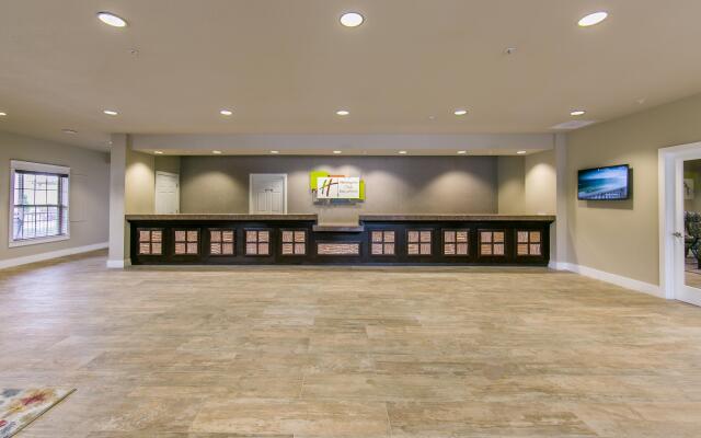 Holiday Inn Club Vacations Fox River Resort at Sheridan by IHG