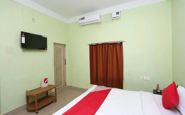 OYO 22561 Somnath Rest House