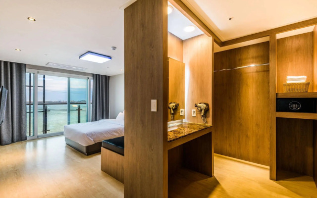 Spring and Autumn Hotel&Resort