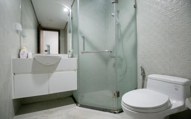 Bom Homestay Vinhomes Times City