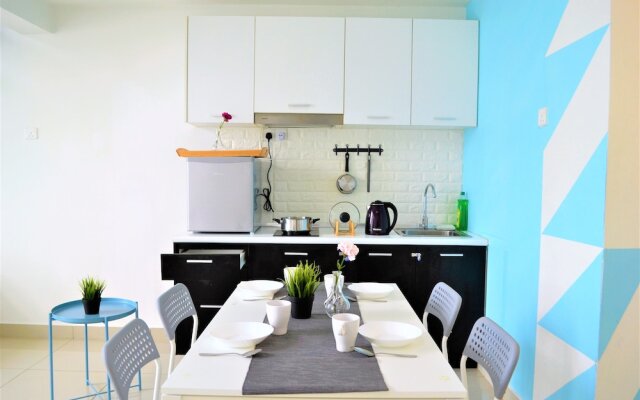 KL118 Duplex Suite Scott Garden KL