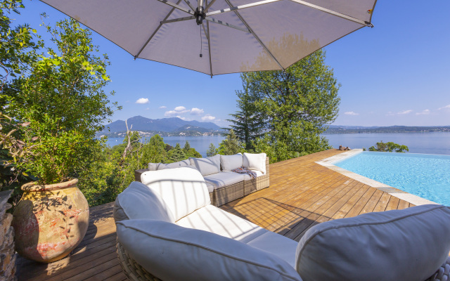 Paradis Relais Infinity Pool View