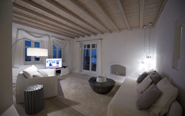 Villa Azurite With Heated Pool by Diles Villas