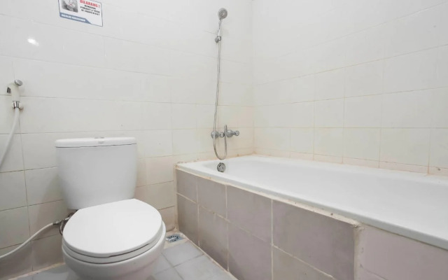 Ramayana Indah Hotel by RedDoorz