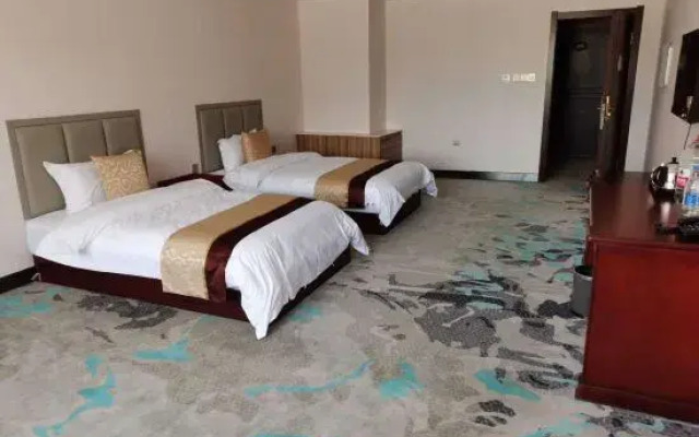 Naiman Banner Yuanhuang Hotel