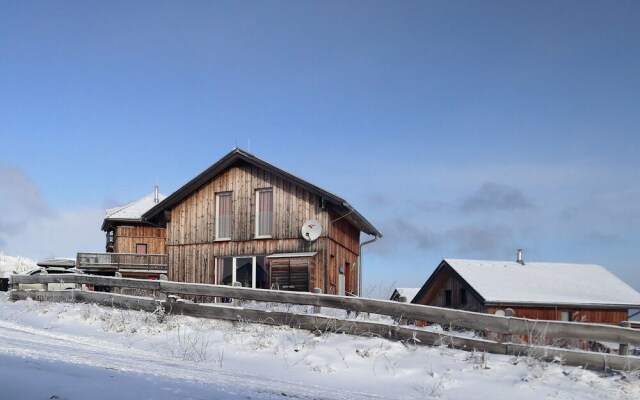 Mountain Chalet in Klippitztörl Near Forest With Garden & Parking