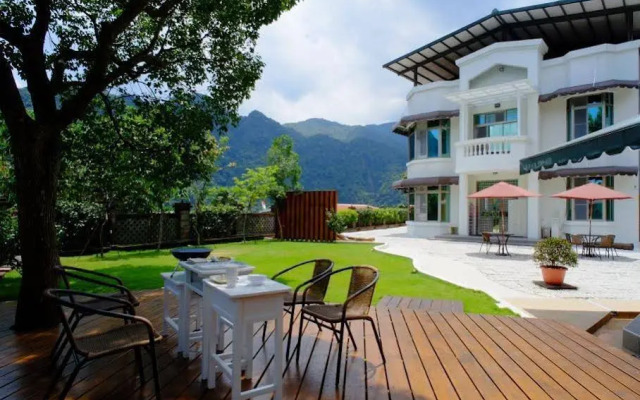 Mulan Country Villa