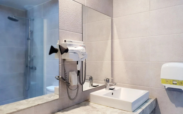 Casual House SONO Guest House - Hostel