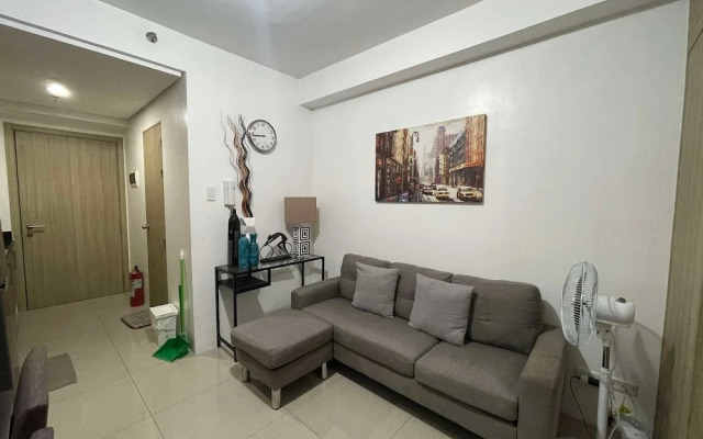 Shore 1 & 3 Residences MOA by darpm