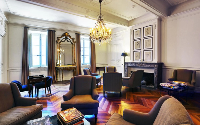 Hotel de la Villeon