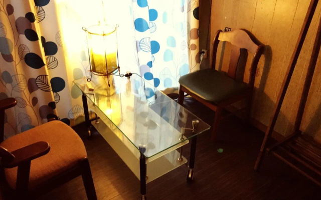 SUGIYA Guest House - Hostel – Guest Rooms – Nara