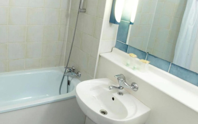 Kyriad Chalons En Champagne - Saint Martin