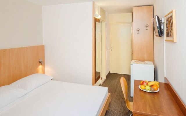 Girandella Tourist Village 2