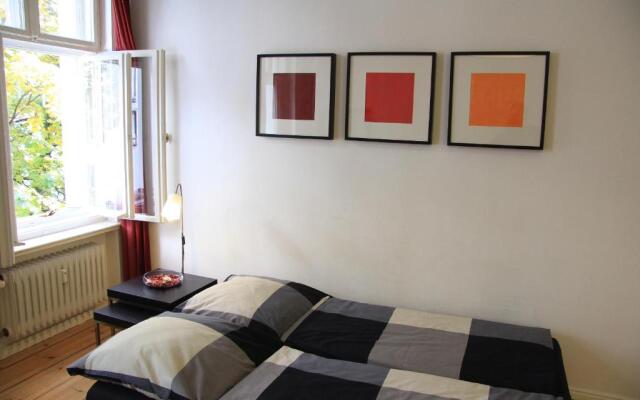 Nollendorf Apartments