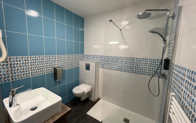 Brit Hôtel du Parc Niort Centre - Parking gratuit