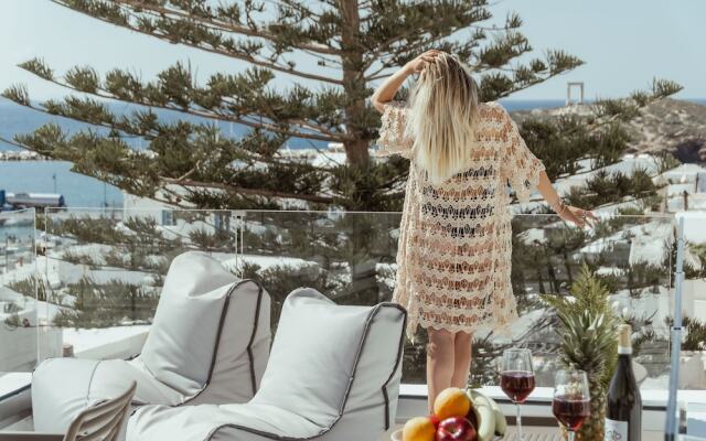 Mariet Naxos Elegant Suites