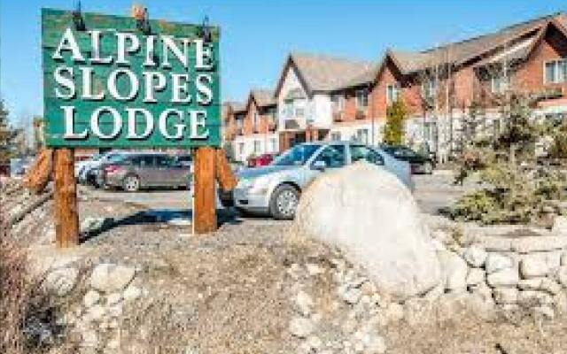 3 Peaks Lodge