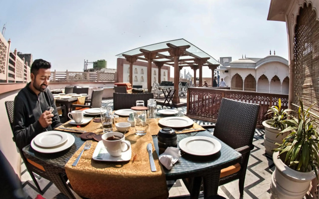 Haveli Dharampura & Golden Haveli- UNESCO awarded Boutique Heritage Hotel
