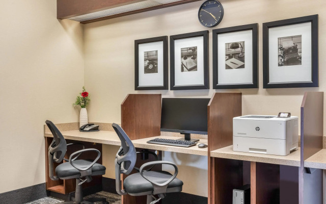 Ramada by Wyndham Lac La Biche