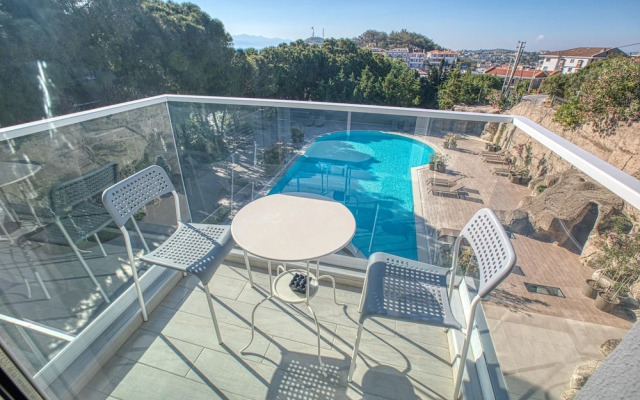Aegean Apartments - Cesme