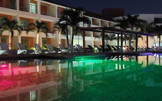 Hotel Brisa Color Esmeralda