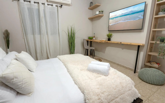 Day and night -יום ולילה