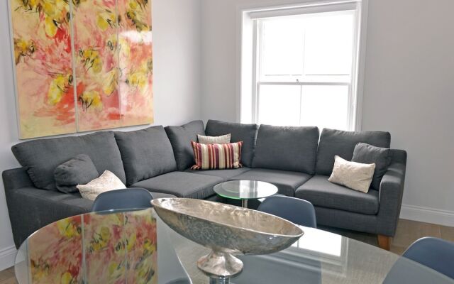 Bicknell House Lascelles Penthouse