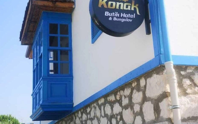 Tas Konak Butik Otel Bungalov