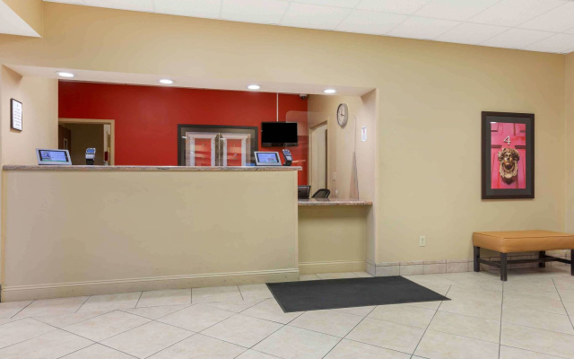 Studio 6 Extended Stay Findlay Tiffin Avenue OH