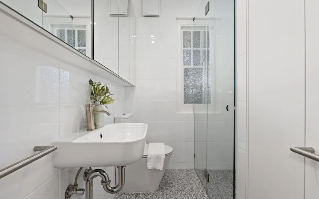 Mulwarree Avenue Apartments by Urban Rest