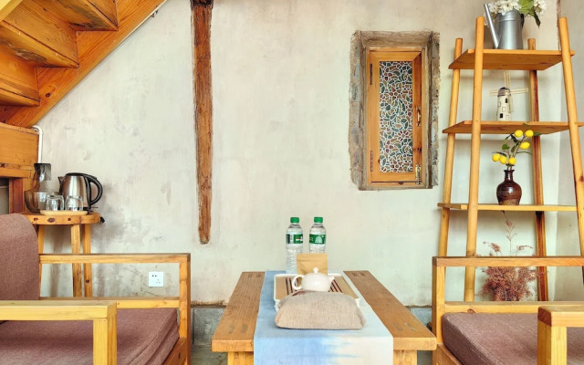 Jia Kedi Ancient House Cultural Homestay