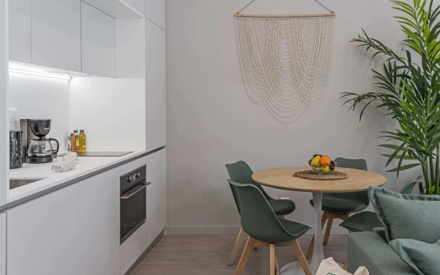 Cine Park Residence by An Island Apart