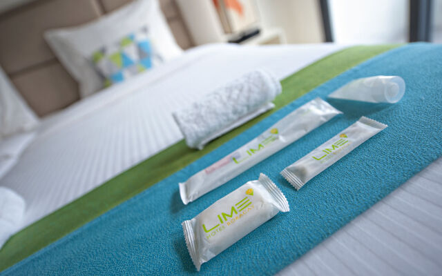 Lime Hotel Boracay