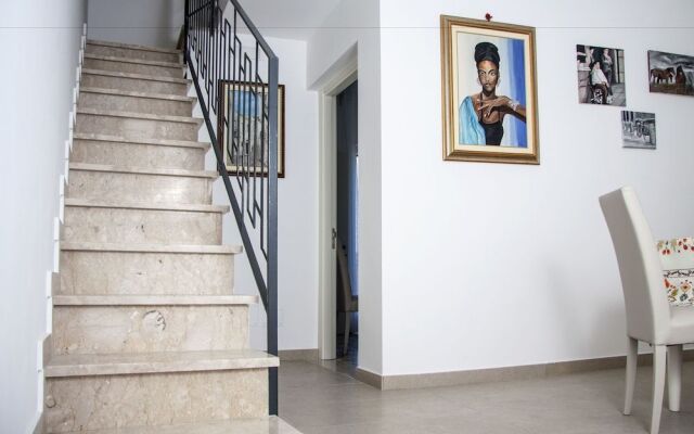 BFAME - Cornice Barocca