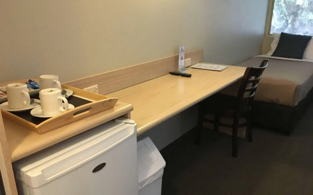 Lakeview Hotel Motel