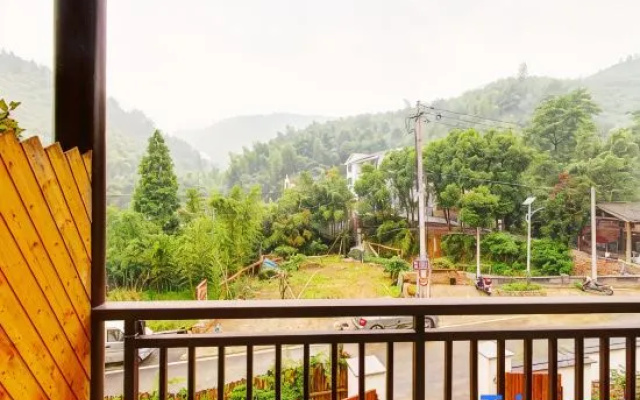 Yuan Ming Hotel – Outside – Huzhou