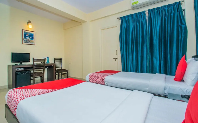 OYO 18923 Mel's Regency