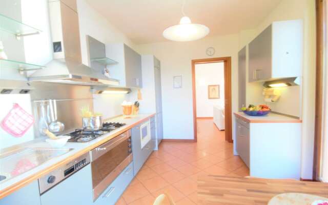 Pognana Luxury Apartment n.2 - 4 people