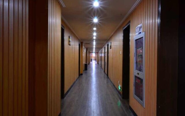 Longquan Hotel