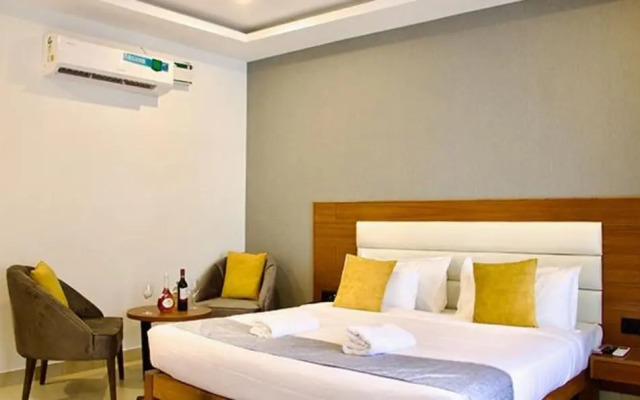 Fabhotel Prime Jr High Sky