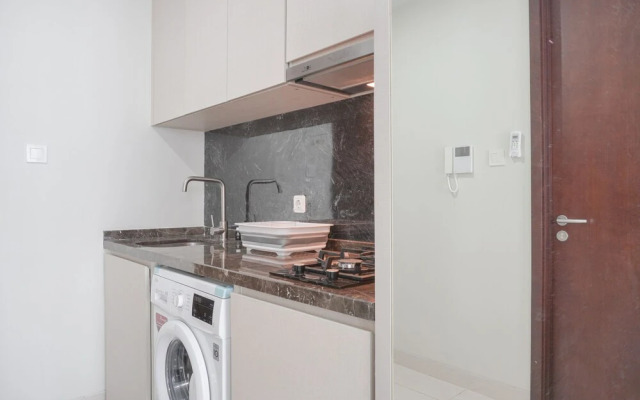 Fully Furnished And Cozy Studio At Green Sedayu Apartment